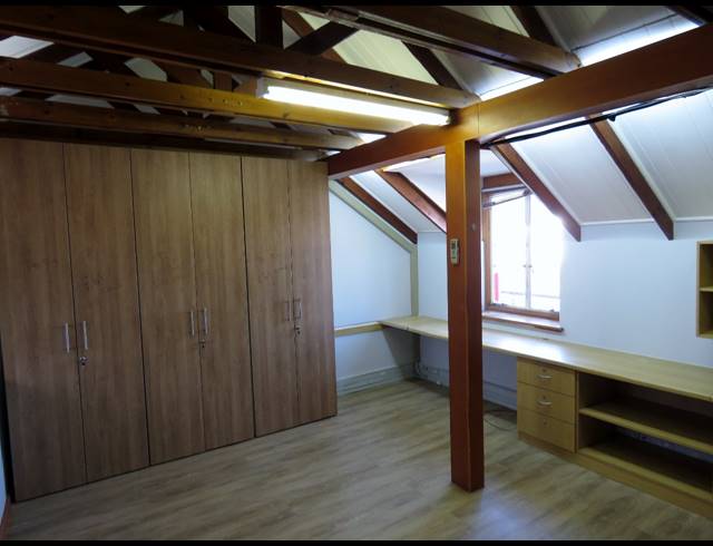 65M² OFFICE TO LET IN STELLENBOSCH CENTRAL